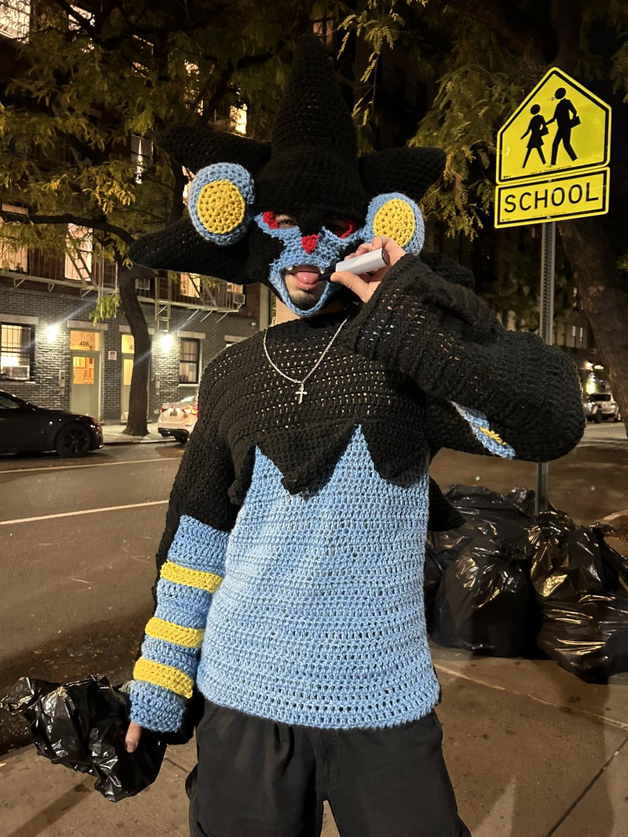 CR0SLAYER's tweet photo. selling my luxray fit :) https://t.co/HpGfLJvJY4