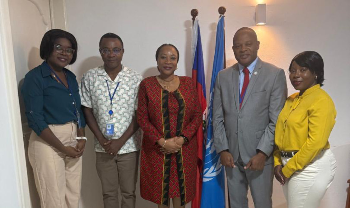 Thank you, Ms. Nicole Kouassi Deputy Special Representative of the Secretary-General <a href="/BINUH_UN/">BINUH</a> and RC/HC <a href="/UNHaiti/">Nations Unies Haïti</a>, for visiting <a href="/UNAIDS/">UNAIDS Global</a> ! Your leadership energizes #UN_Joint_Team_on_HIV. Focused on equitable AIDS response. #SDGs <a href="/MsppOfficiel/">MINISTÈRE DE LA SANTÉ PUBLIQUE ET DE LA POPULATION</a> <a href="/KouassiNicole/">Nicole Kouassi</a> <a href="/moualachristia1/">Christian Mouala</a> 🇭🇹🇺🇳