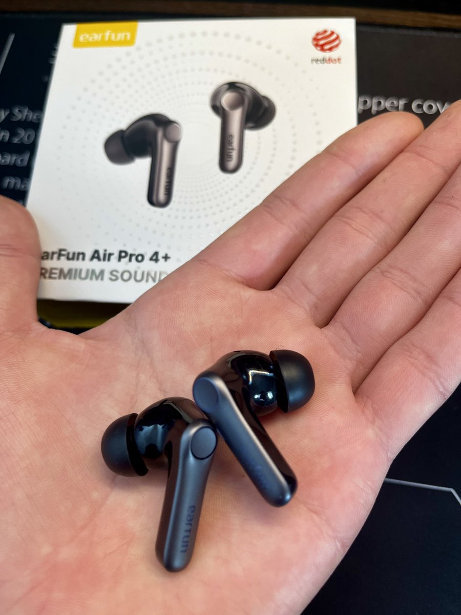 yamako__audio29's tweet image. EarFun(@Earfun_JP )様より提供頂いた【Air Pro 4+】です！
 
 ワイヤレスではあまり見ないハイブリット構成だったり、ノイキャンもかなり効いたりと最近のワイヤレスイヤホンの進化に驚きました！
 
 後日レビュー投稿しますのでお楽しみに！
#earfunairpro4plus #EarFun #レビュー #イヤホン