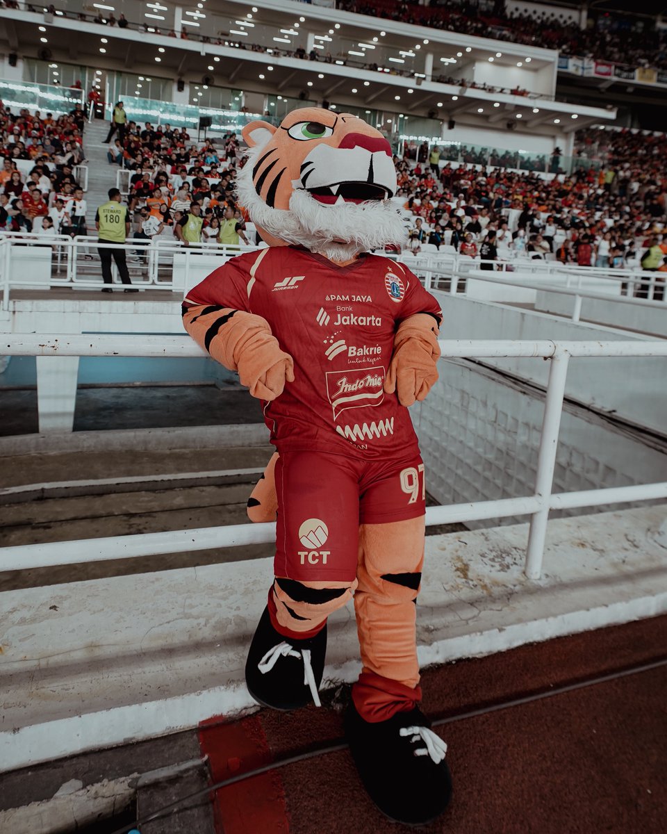 Sambut Sabtu pagi bersama Bang J 😍🐯

#Persija