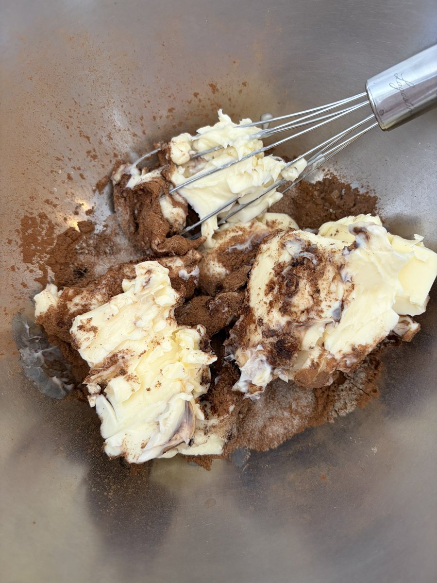 やっておりますわ！！！