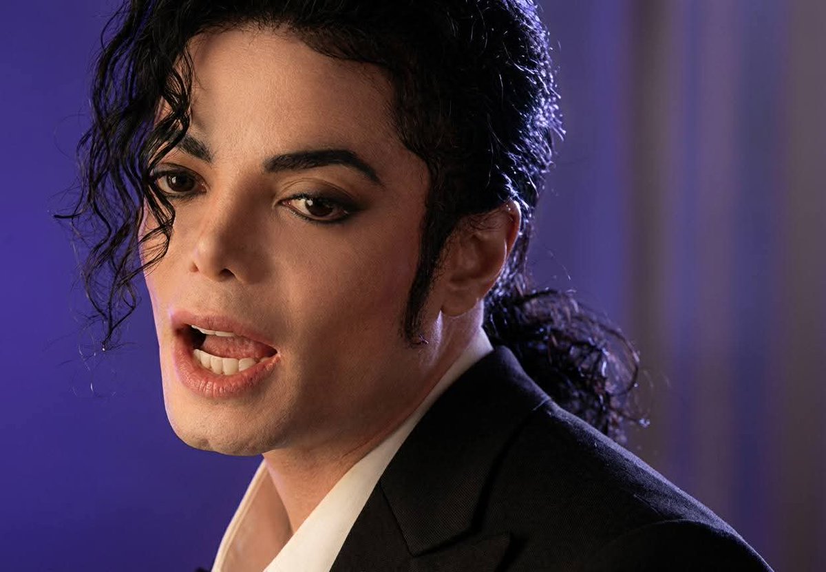 Un fan de mi país Guatemala se encargó de mejorar las imágenes del video de Michael Jackson "Who Is It" esto era lo qué queríamos 😭💓