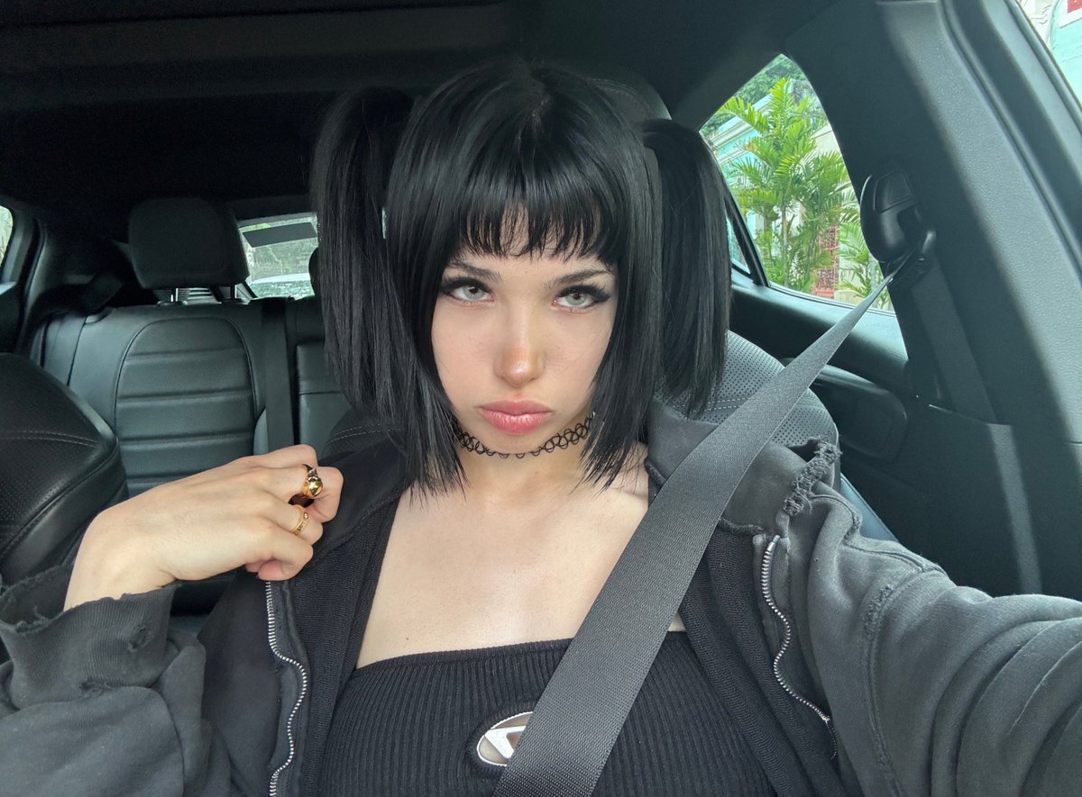 Nicole Pony tweet media