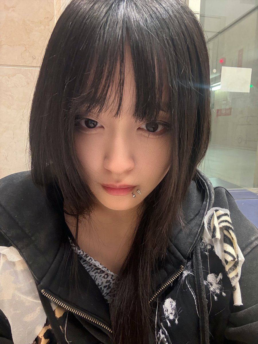 ▫️リオン▫️ リオンチャン😘お早う‼️ その服ちゅきちゅきだお😍