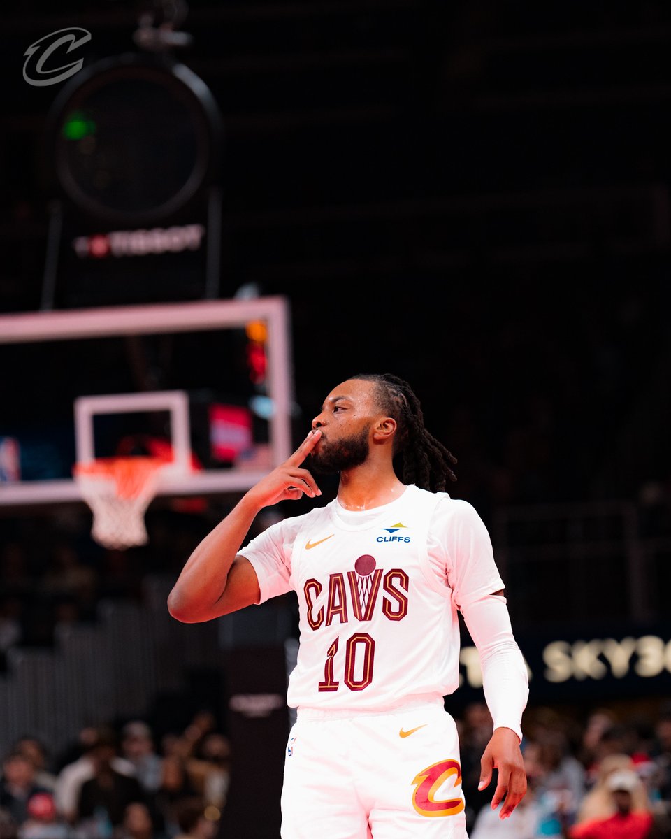 #LetEmKnow, @dariusgarland22.