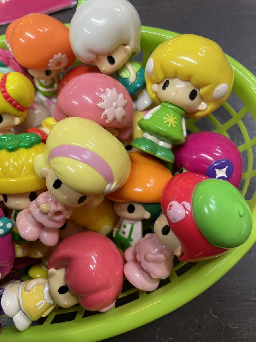 ゼロワンオープンしました‼️

🪵新入荷情報🪵
1977年に発売されたTAKARAのこえだちゃんが大量入荷しました‼️
今は復刻などもありますがこちらは当時物となっております👍
見てて可愛いこえだちゃん😍
是非見に来てくださいねー‼️
