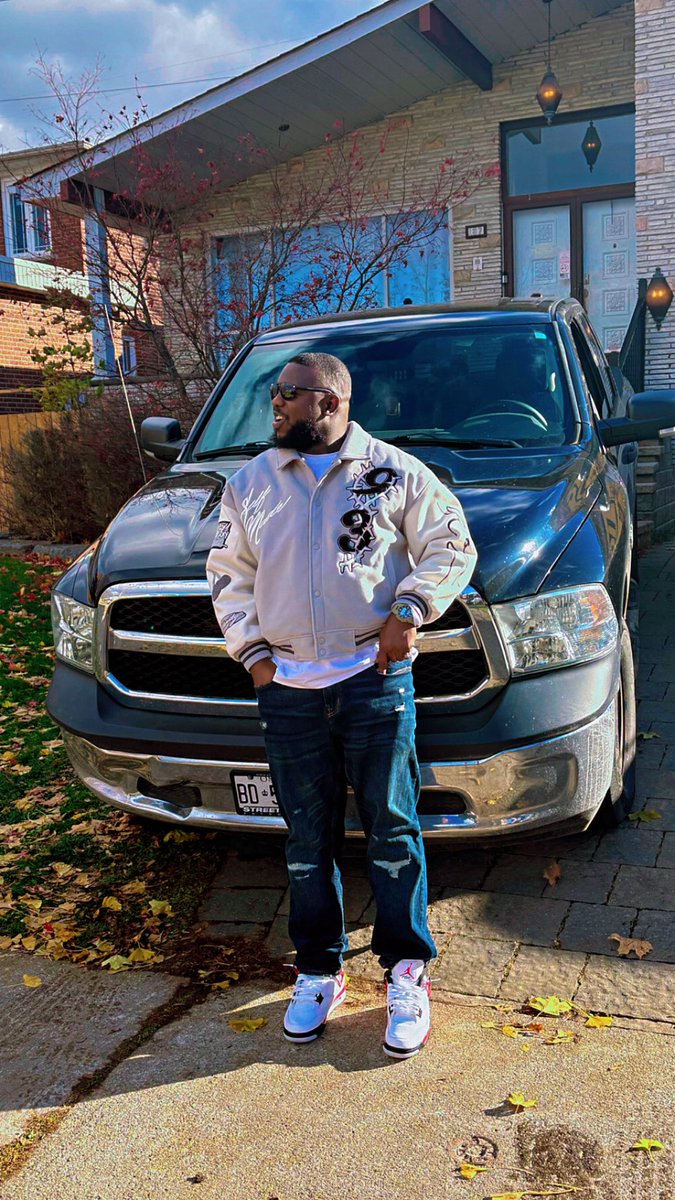 Ade__OG's tweet photo. Big 30 on the 30 🤞🏿 https://t.co/VbNUOT8fp2
