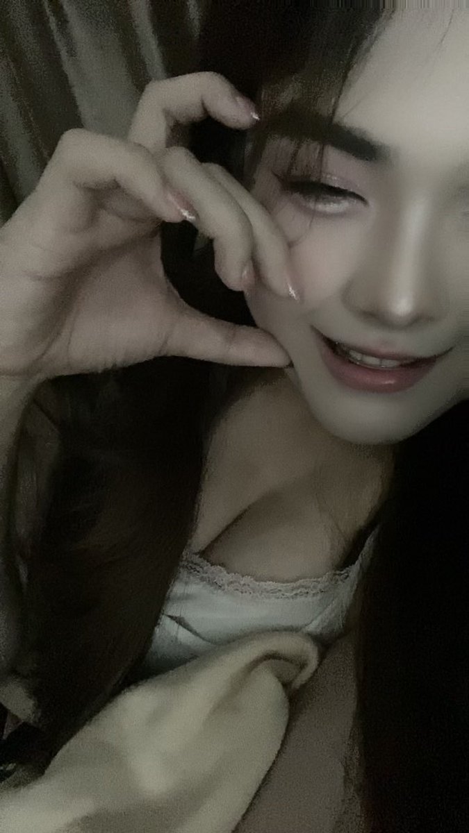 krpfgkr's tweet photo. หนาวเกินปายป๊าา 

#rtxxdm #img𝐟𝐨𝐫ลั่น https://t.co/MbswXyXlmq