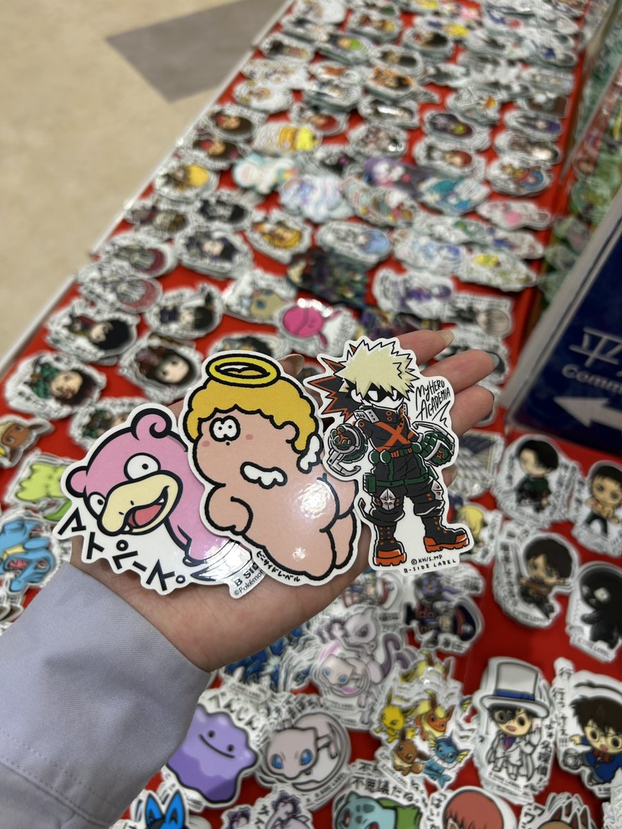 ヴィレッジヴァンガードイオンモール綾川店宣伝販売』 場所 2階