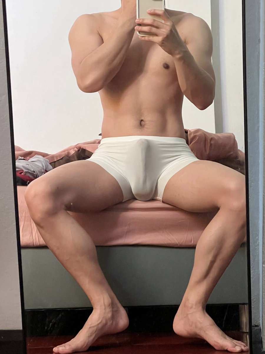 หนาวจนแข็งง