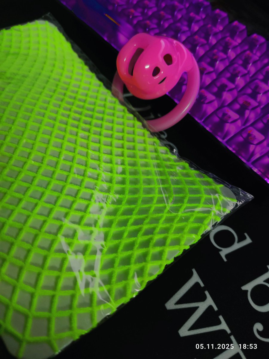 Michelle F (not Pfeiffer) tweet media