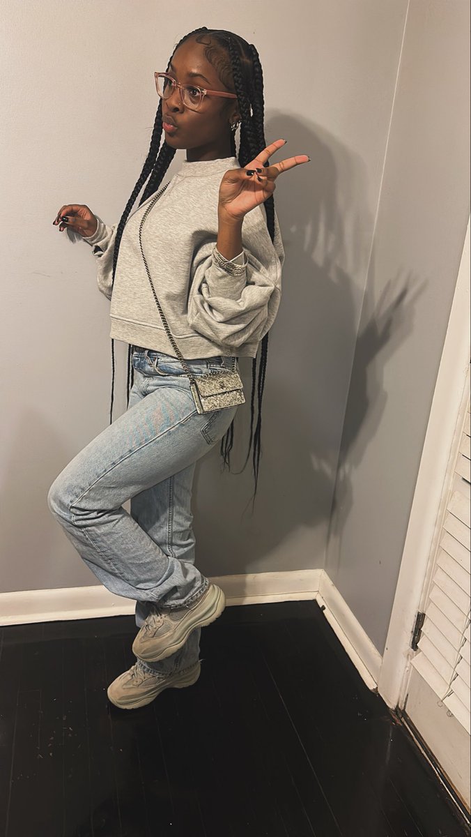 leacoutureee's tweet photo. I can’t get over these pictures😍🥹 https://t.co/pJhfn62jVv