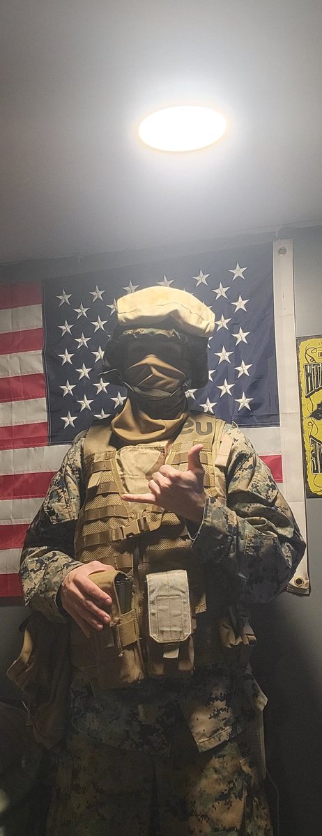 __UMP9__'s tweet photo. I post to brick walls... My 200s USMC kit so far https://t.co/KccRHyQp2s