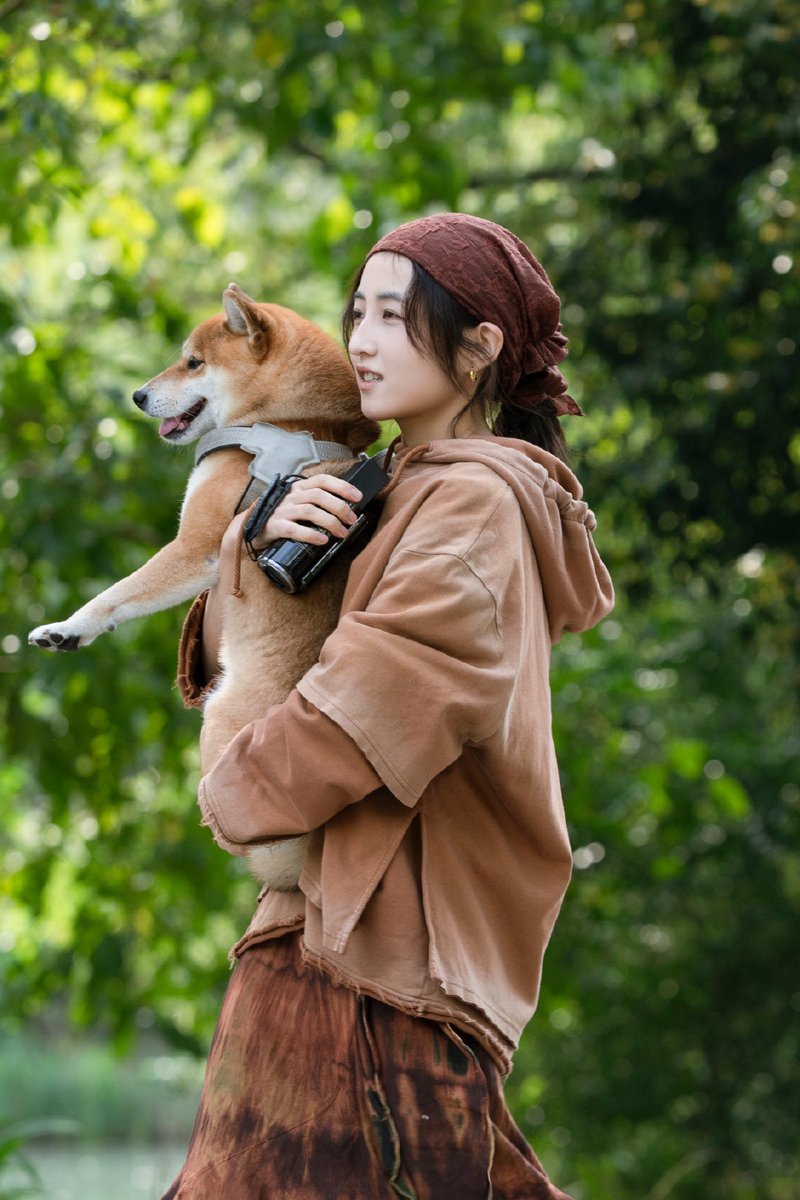 cdrama_update's tweet photo. #ZhangZifeng for #BacktoField S8
More snaps - https://t.co/ed729PL2ld
#张子枫 #向往的生活 https://t.co/phIf9vMAth