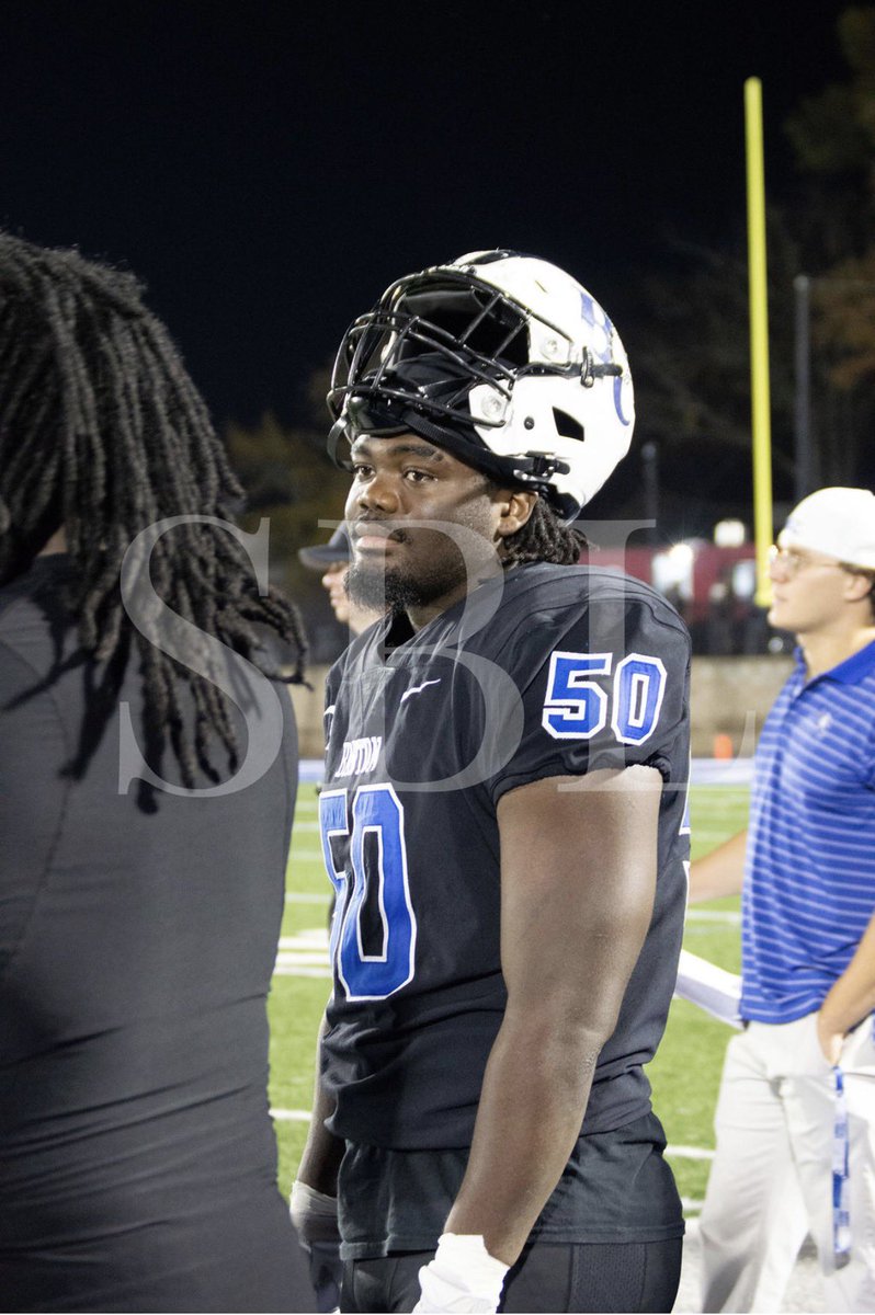 Transfer portal DL
6’2 265
2 years of eligibility 

hudl.com/v/2TDGes