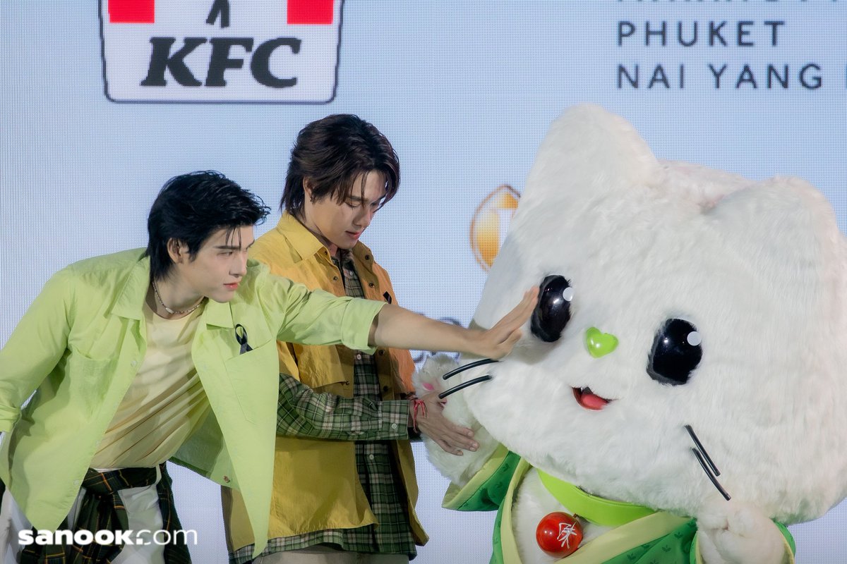 Sanook's tweet image. ในนี้มีเหมียวกี่ตุว 🐱

OishiClub GFSN

#รู้สึกดีทุกTeaที่เข้าแอปโออิชิคลับ
#OishiClubxSkyNani
#สกายนานิ #SkyNani 
#skywongravee #hirunkit_
#Sanook