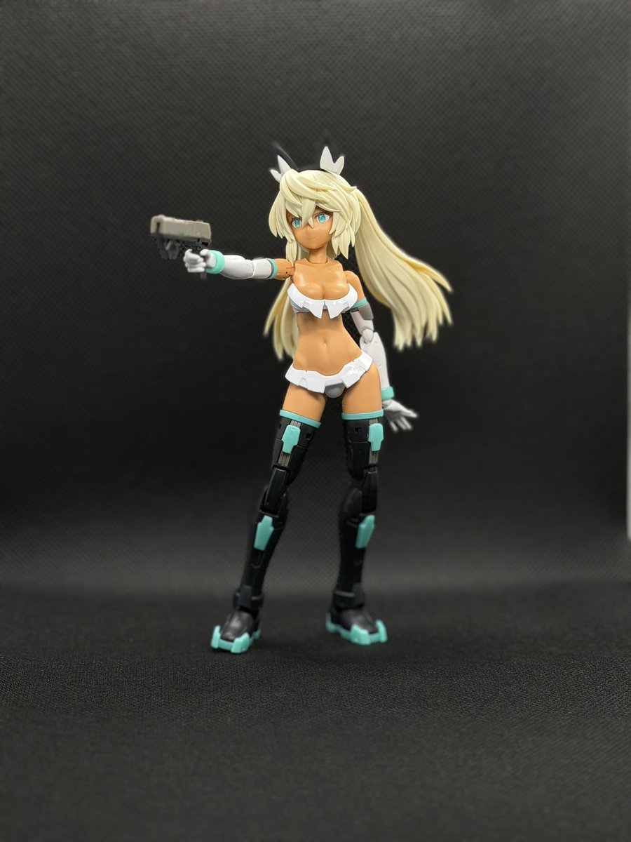 AurusKingdom's tweet image. He comprado un pequeño mini estudio para hacer fotografía de mis figuras estas son algunas del día de hoy! #modeling #modelkit #kotobukiya #bandai #snailshell #waifu