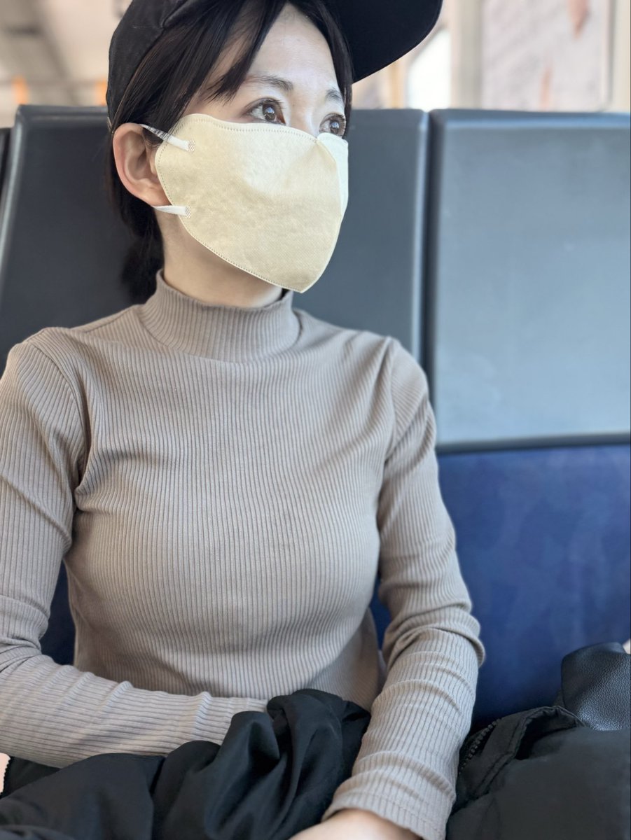 今日はお出かけdayです〜❣️
みなさんも素敵な一日になりますように♡