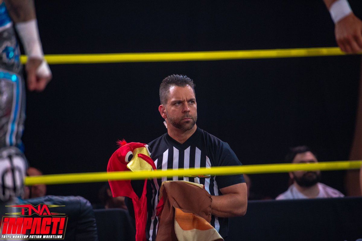 DanielSpencer's tweet image. A tradition unlike any other…the TNA Turkey Bowl Match #TNAiMPACT #Turkey #gobblegobble 

📸: @2ndgunny