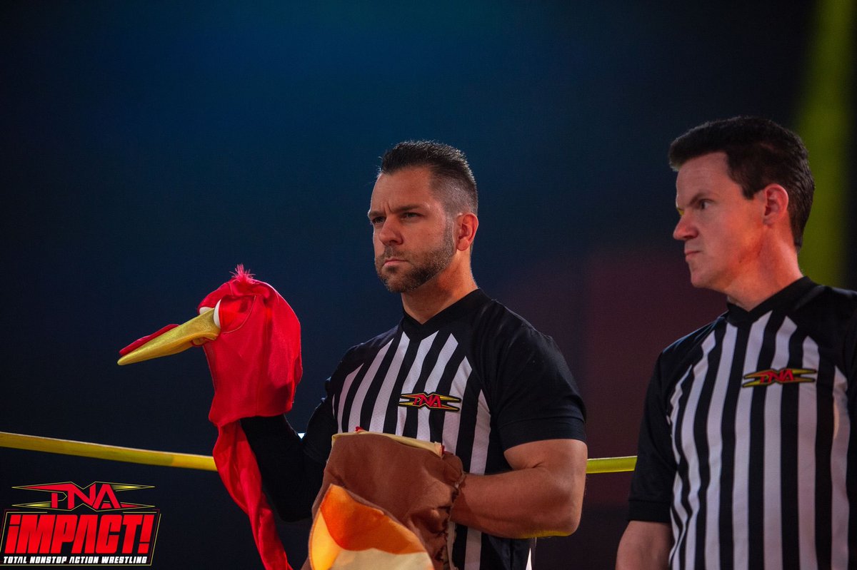 DanielSpencer's tweet image. A tradition unlike any other…the TNA Turkey Bowl Match #TNAiMPACT #Turkey #gobblegobble 

📸: @2ndgunny
