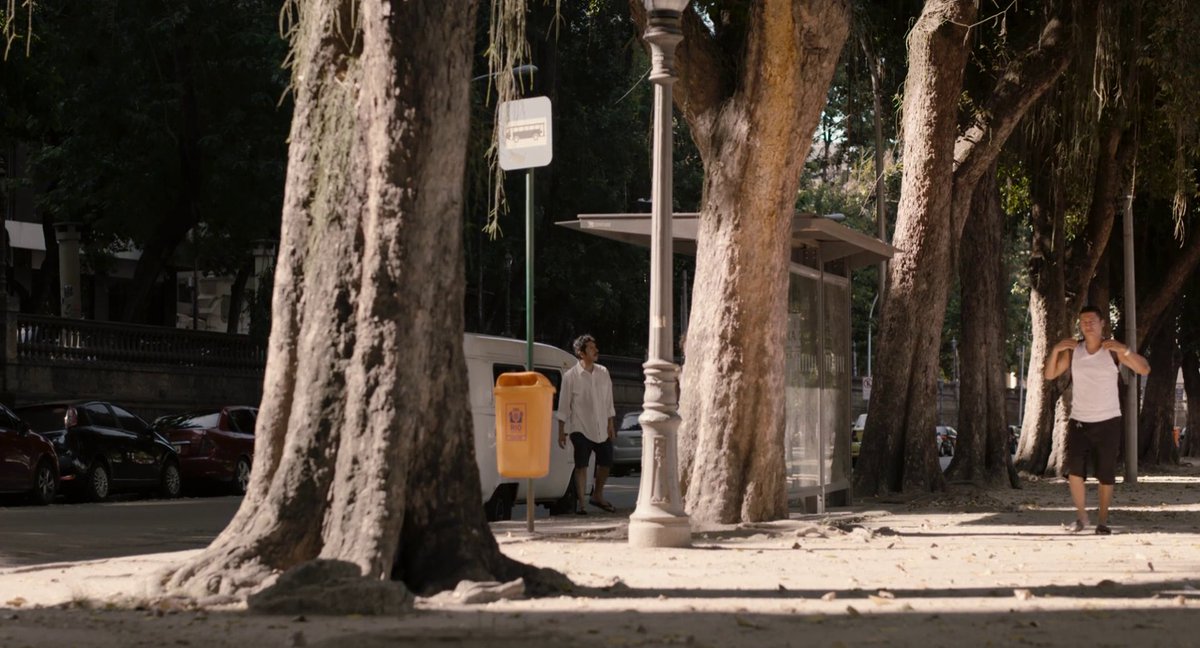 WEB-DL 1080p (3.64 GB).