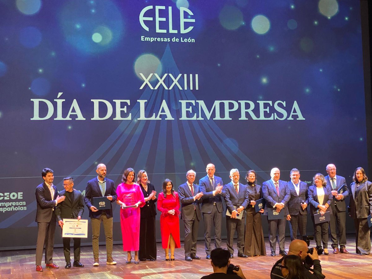 hijolusa's tweet photo. #SomosHijolusa recibe el Premio ASELE por la Igualdad 2025 en el Día de la Empresa de @feleleon.

Un reconocimiento a nuestro compromiso con la igualdad, la diversidad y las personas.

Gracias  @aseleleon y a todos los que nos acompañan en este camino.

👉https://t.co/qprKZvPi0H https://t.co/UZY0WMsMAO