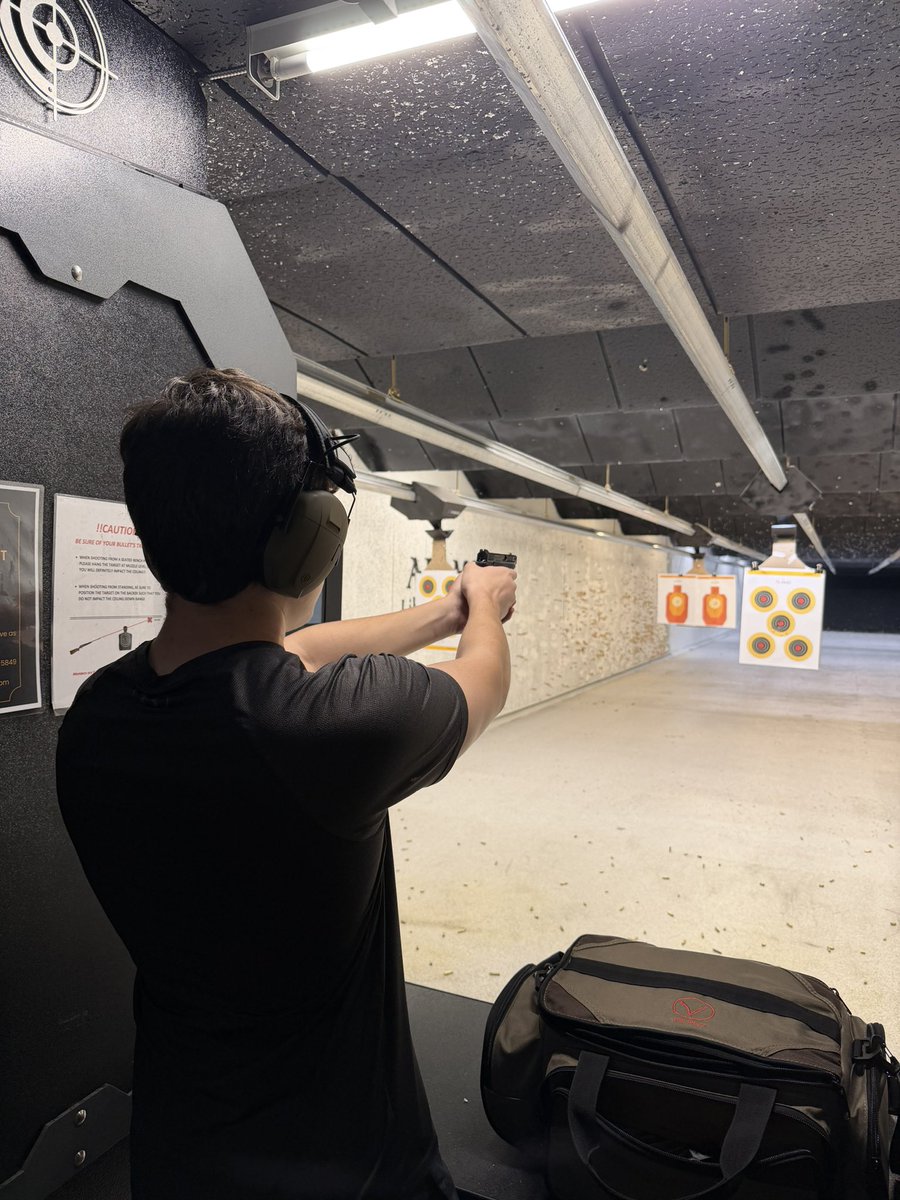 Adam Schummer tweet media