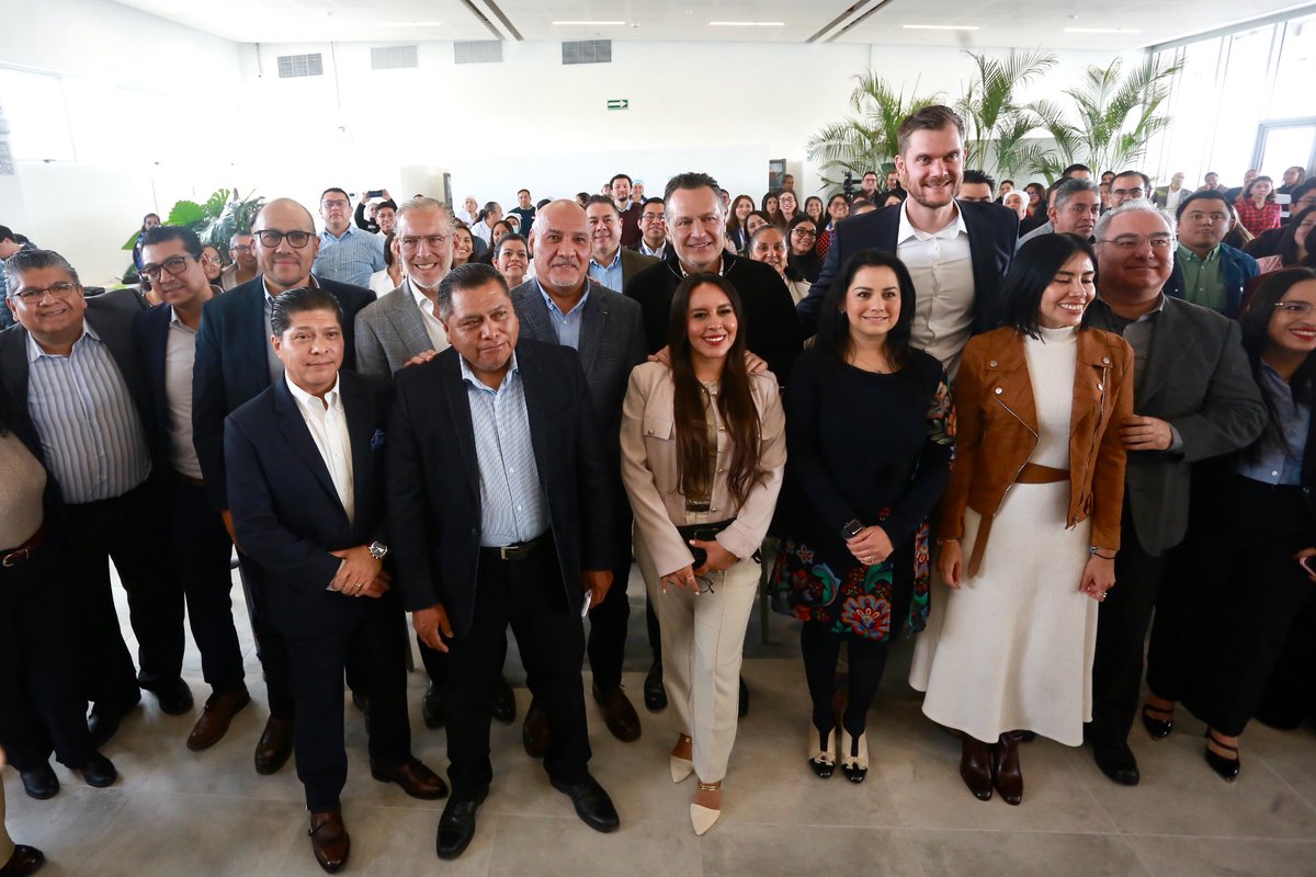 Cliente satisfecho es cliente que repite y cuando una empresa decide reinvertir en Querétaro, significa que aquí encuentran las condiciones para seguir expandiéndose. En la inauguración de la ampliación de la planta D’Gari–Dr. Oetker, una inversión de más de 465 mdp, nuevos