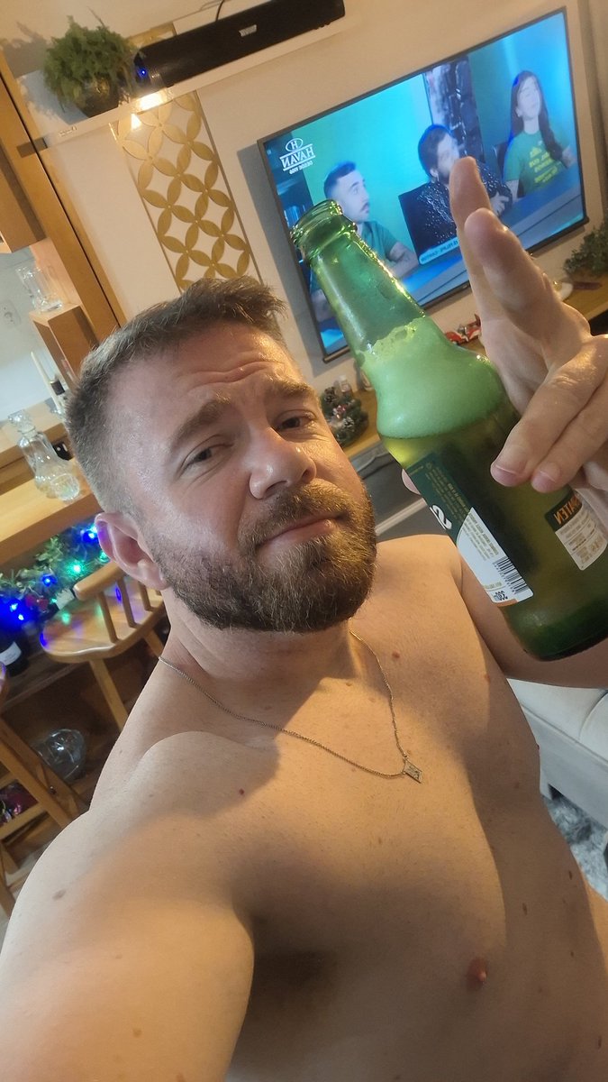 CleberRode's tweet image. que semana meus amigos, mas sextou 🫡