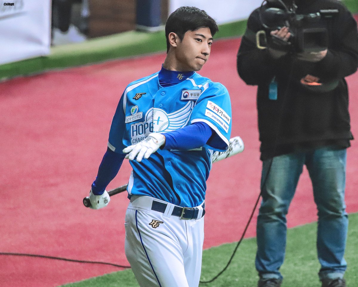 엘츳 tweet media