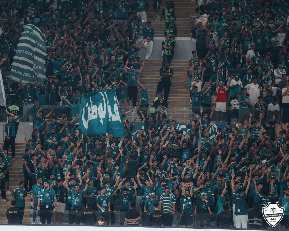 ALAHLI_FC's tweet image. في قصة العودة.. جمهورنا كان العنوان 💚

#أغلى_الكؤوس