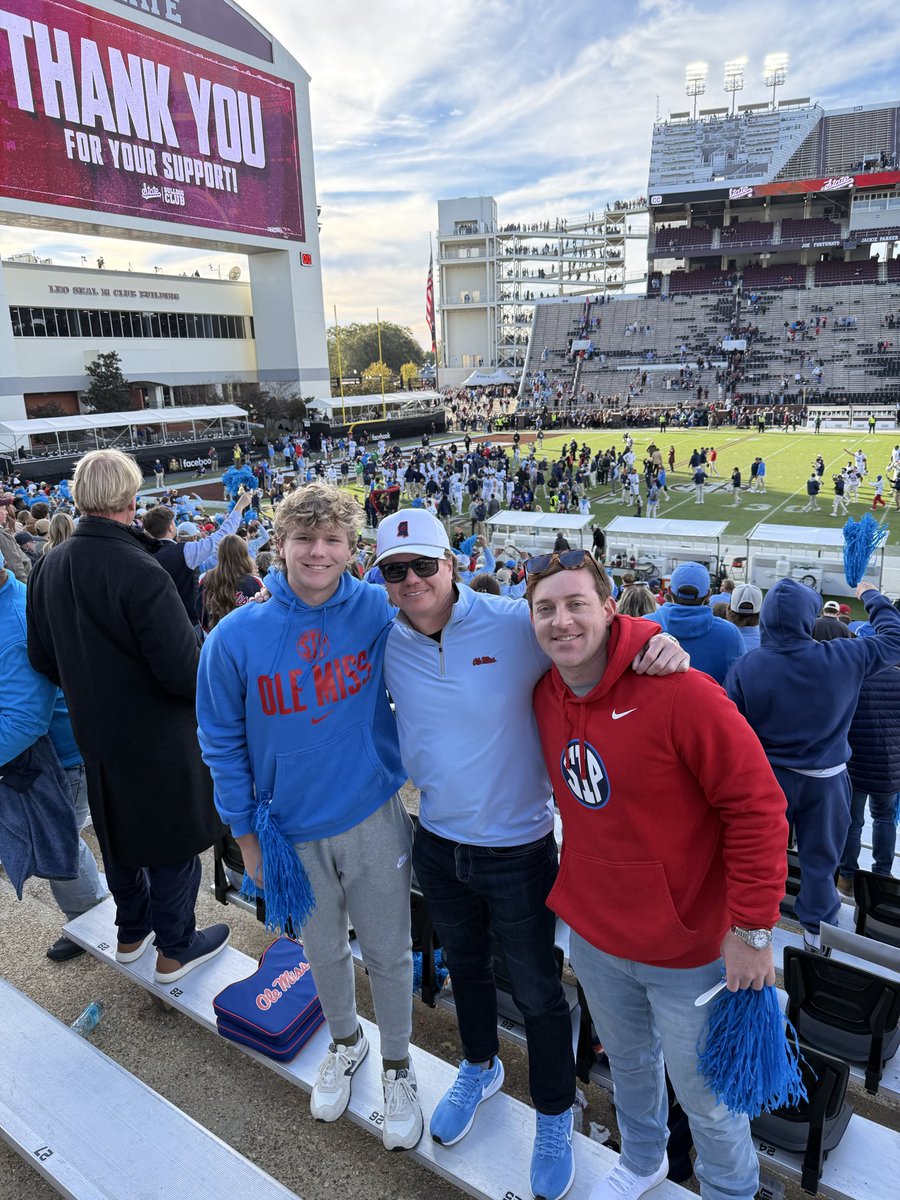 jasondenson's tweet photo. BTA! Hotty Toddy! https://t.co/wtnxbWU65y