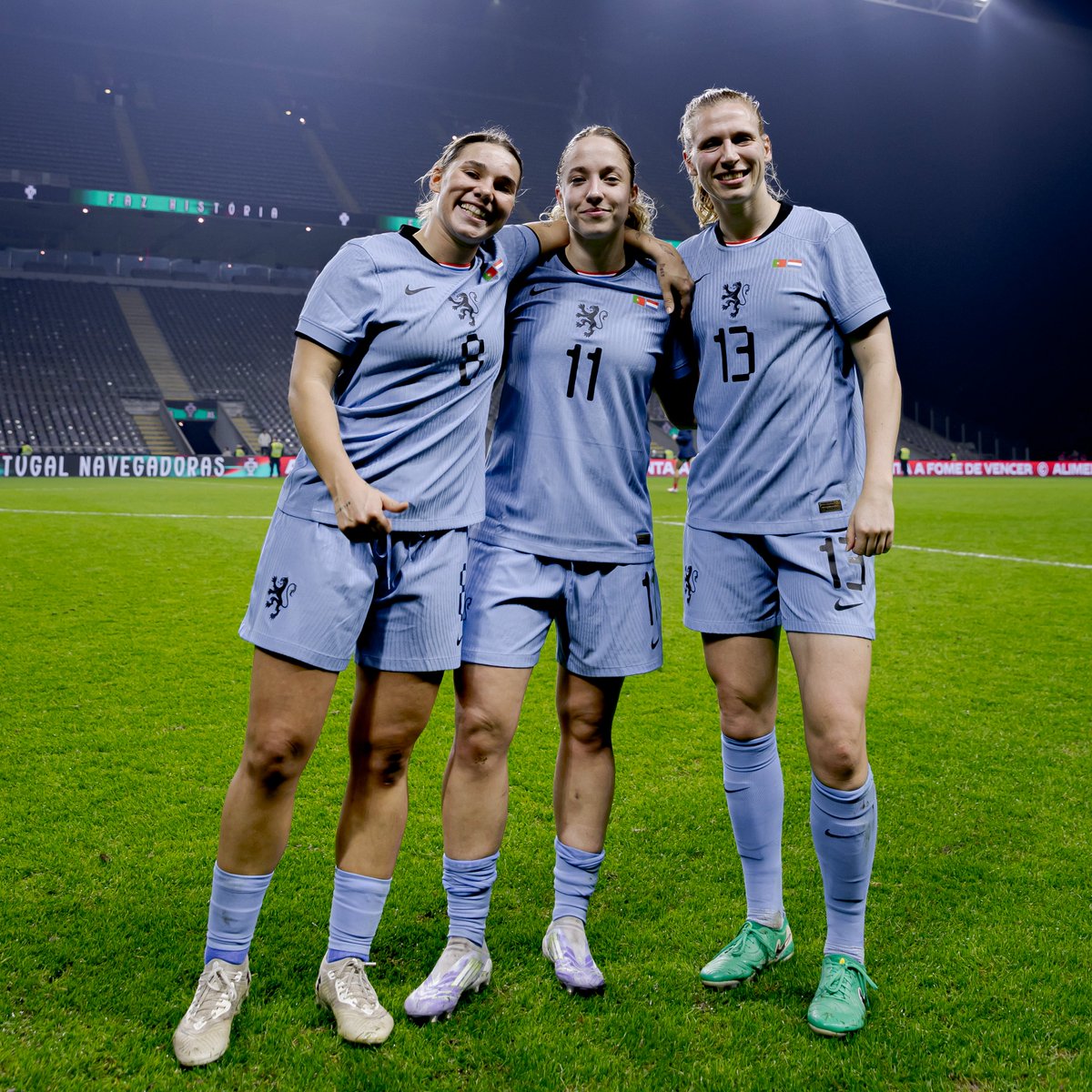 oranjevrouwen's tweet photo. Three debuts, one stage! ๐ฆ๐ซ
#NothingLikeOranje #PORNED https://t.co/LiAKTP4KMo
