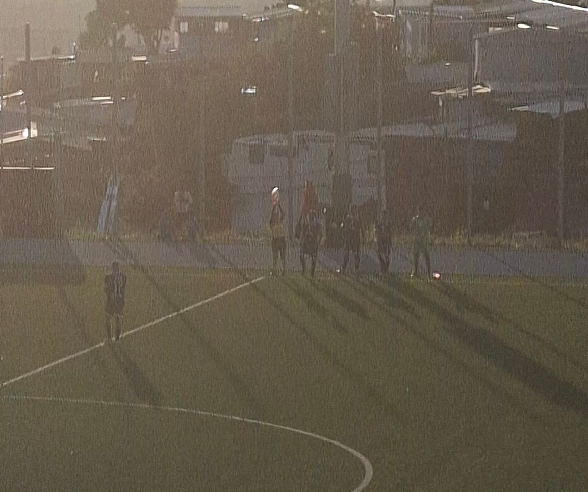 Con 14 años, hace su debut en Deportes Melipilla, Tomás Meneses, quién lleva el dorsal número 37. 

Dato de <a href="/golzaloTL/">Gonzalo TapiaLarenas</a>
📸 <a href="/HinchasMeli/">Hinchas Melipilla</a>