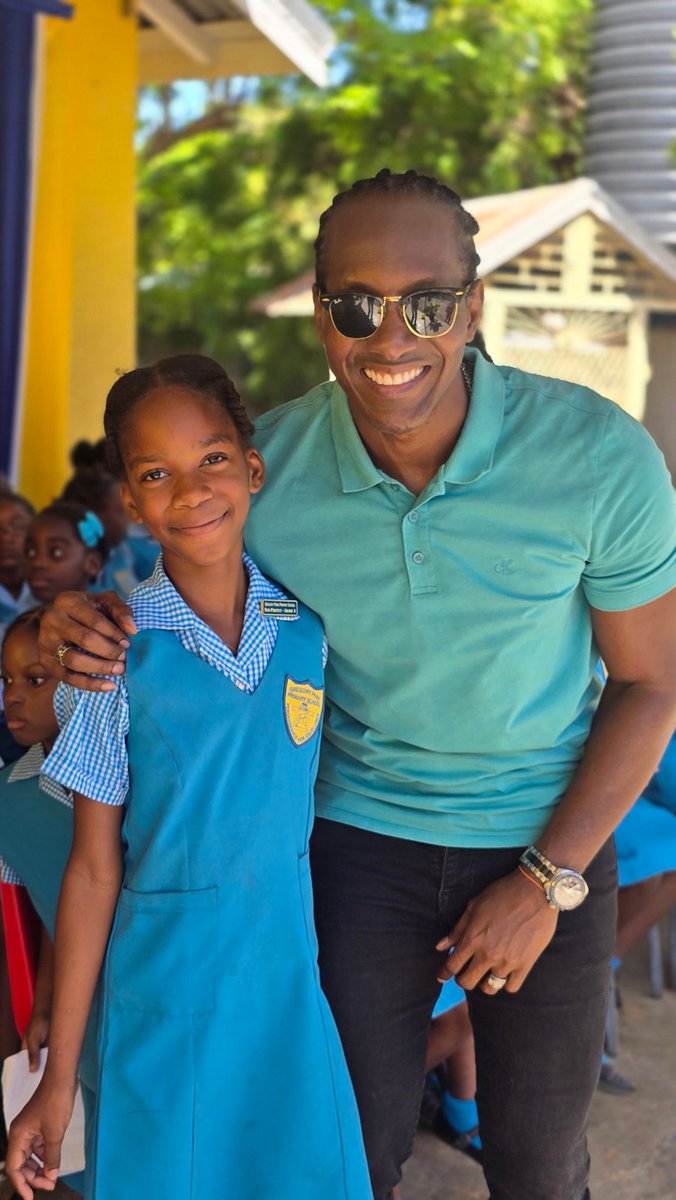 terrelonge2016's tweet photo. We are extremely proud of our head prefects and student leaders for 2025-26 at Gregory Park Primary School. We wish them much success in their leadership roles and on their academic journey of greatness π―π²π― #education #Jamaica #Portmore #strongwithTerrelonge https://t.co/n0XslJpSrv
