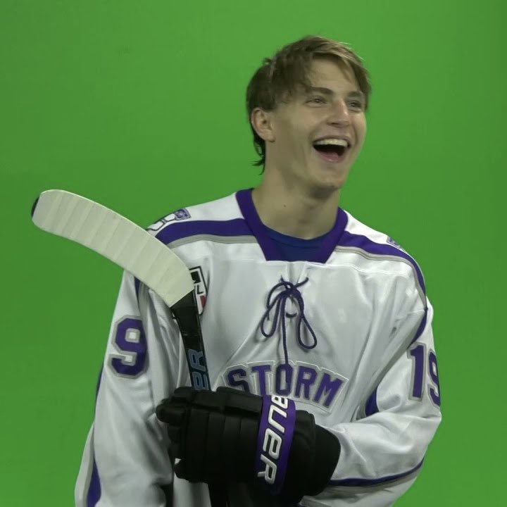 LeafsPapi_'s tweet image. MATTTHEW KNIES LEAFS UP 2-0