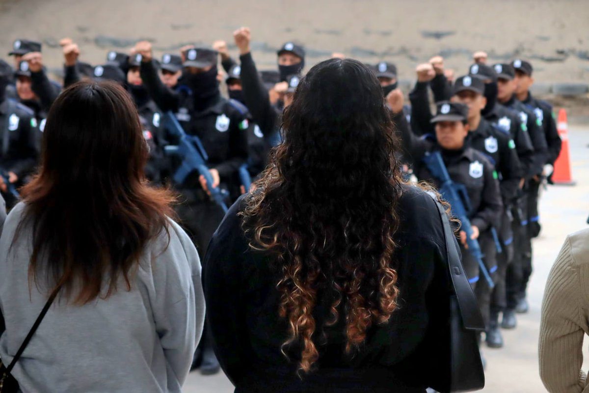 Hoy en la #UCS recibimos a integrantes de la Red Universitaria de Promoción de Derechos Humanos – Capítulo UANL, quienes conocieron de cerca nuestro modelo de formación policial.

Su visita fortaleció el intercambio y la promoción de los derechos humanos.

#LaFuerzaDeLaEducación
