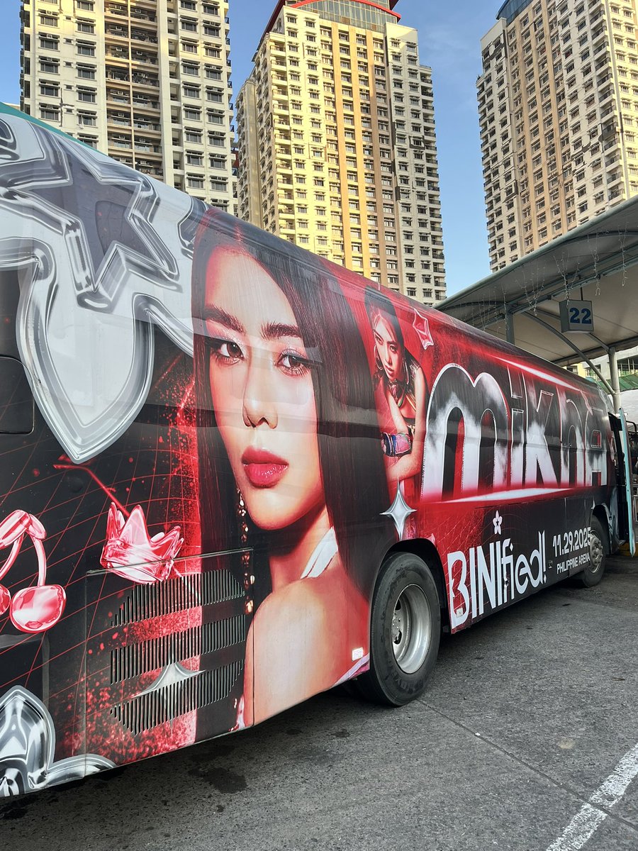 elle 𐙚 tweet media