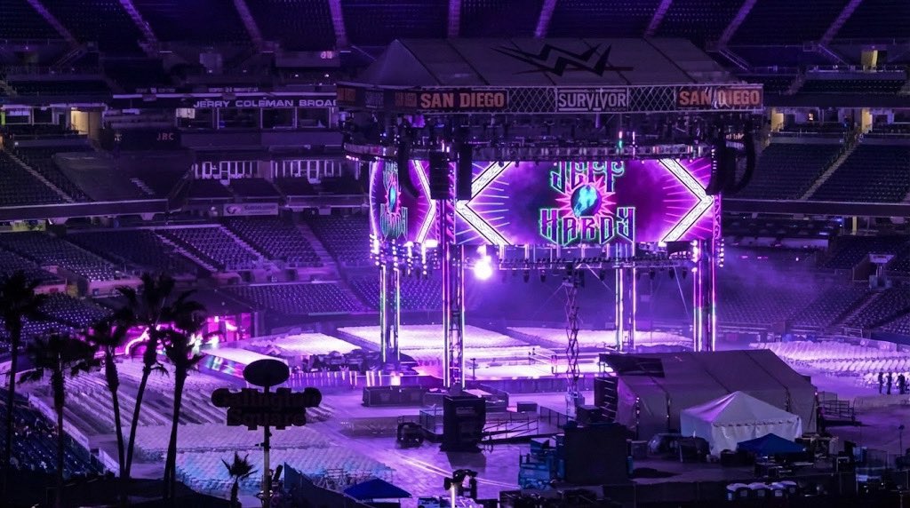 ssss_wrestling's tweet image. Jeff Hardy 👀👀👀👀

😀

#wwe #SurvivorSeries #wargames