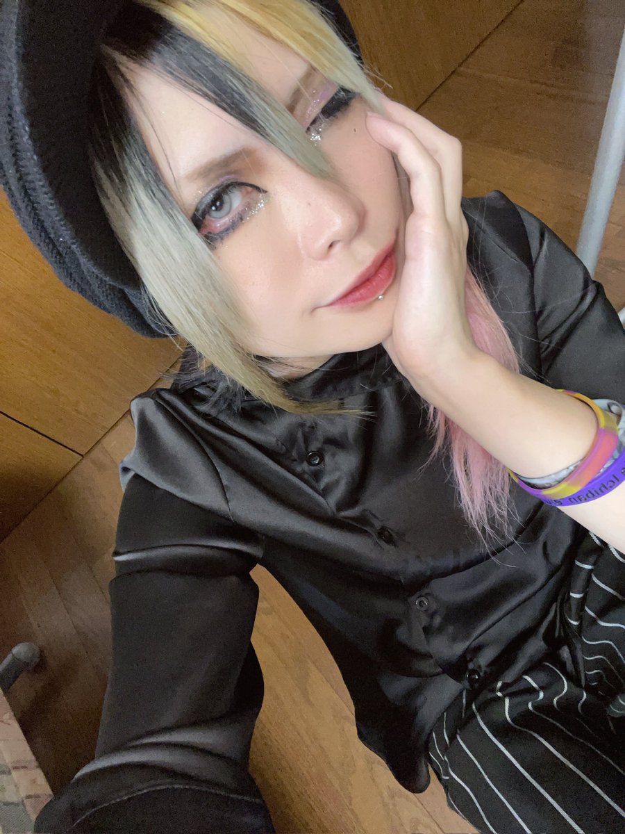 公式】eluha,(様)💜💉 (@xxeluha) / Posts / X