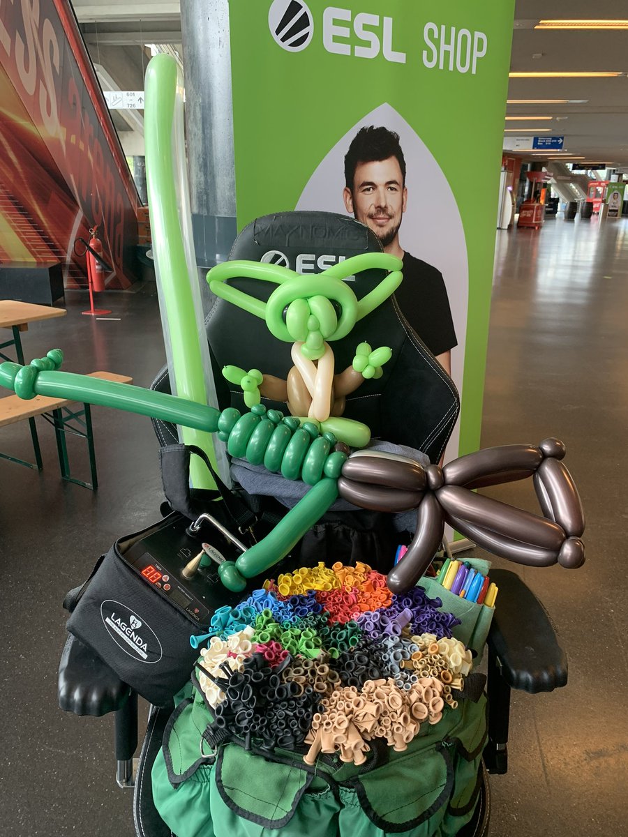 BalloonsForGamers tweet media