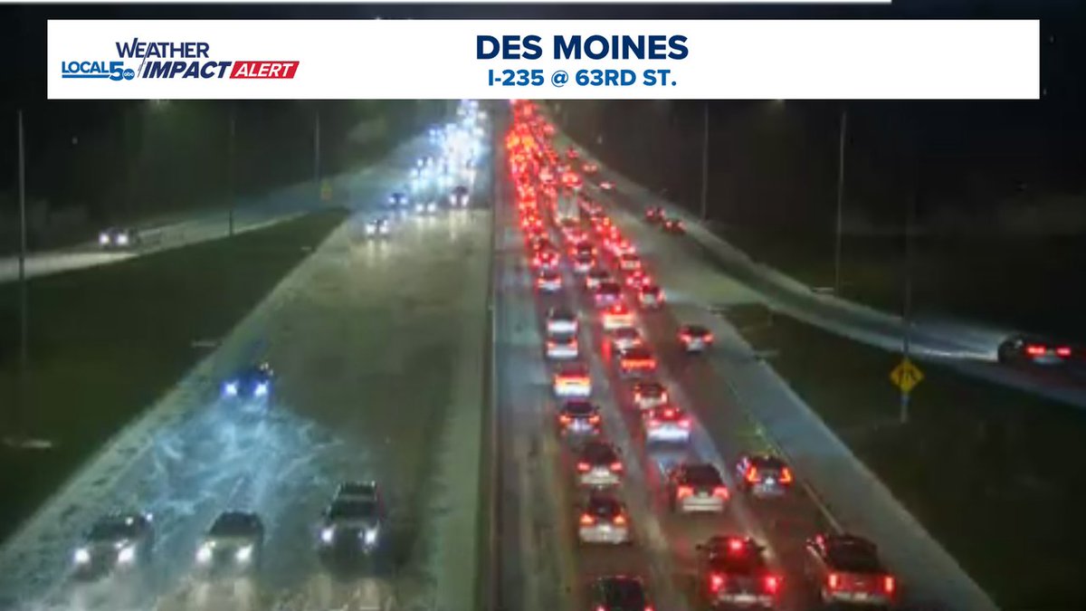 ChrisKuball's tweet image. That didn&apos;t take long.  Traffic is snarled due to an accident on eastbound I235 in Des Moines east of 63rd St.  Roads are already becoming slick.  They won&apos;t be getting any better through the evening.  Take care out there.  Extremely hazardous driving is ahead tonight. #IAWX #DSM