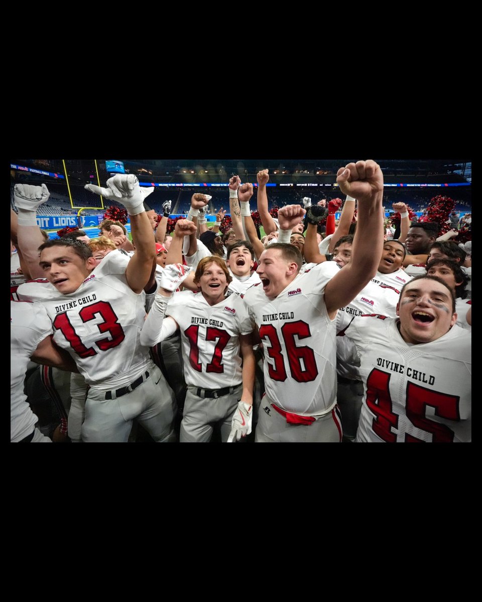 Dearborn Divine Child beat Hudsonville Unity Christian 23-22 in <a href="/MHSAA/">MHSAA</a> Div 4 finals at Ford Field in Detroit on Friday, Nov. 28, ‘25.
1st time in 40 years that DC won a state championship. 
📸’s by <a href="/ericseals/">📸🎥Eric Seals</a> of <a href="/freep/">Detroit Free Press</a> <a href="/freepsports/">Freep Sports</a> 

#football #highschoolfootball #mhsaa