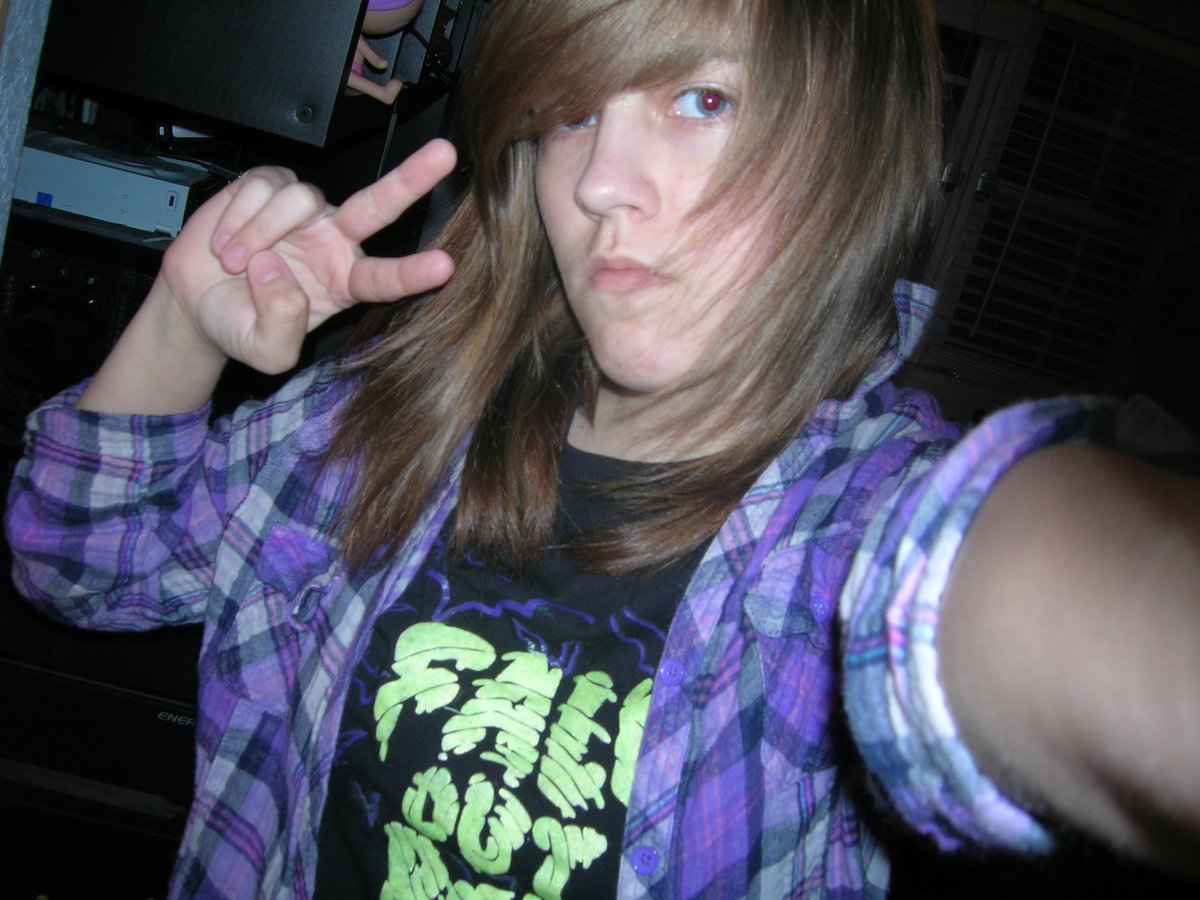 DILFtrick's tweet image. whoops #late #fobtwtselfieday