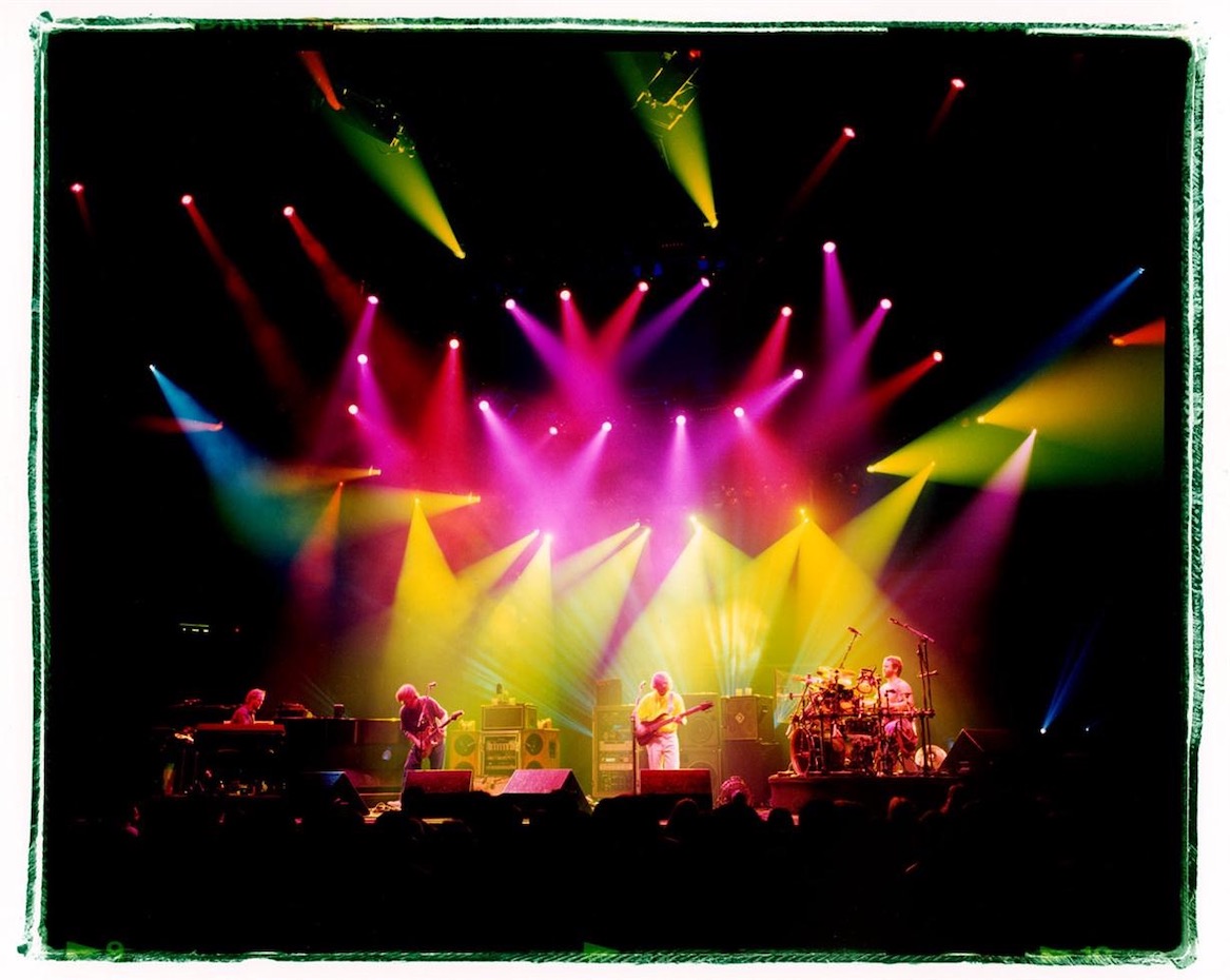 shapsio's tweet photo. 28yrs since #phish 11/28/97-11/30/97 Worcester Centrum - their 1st 3-night Thanksgiving wkd run…so much fun they did it again in '98.  Worcester2 had the longest known single-song performance - the experimental 58min Runaway Jim (aka Runaway Jam). https://t.co/f9mSB8EOdK