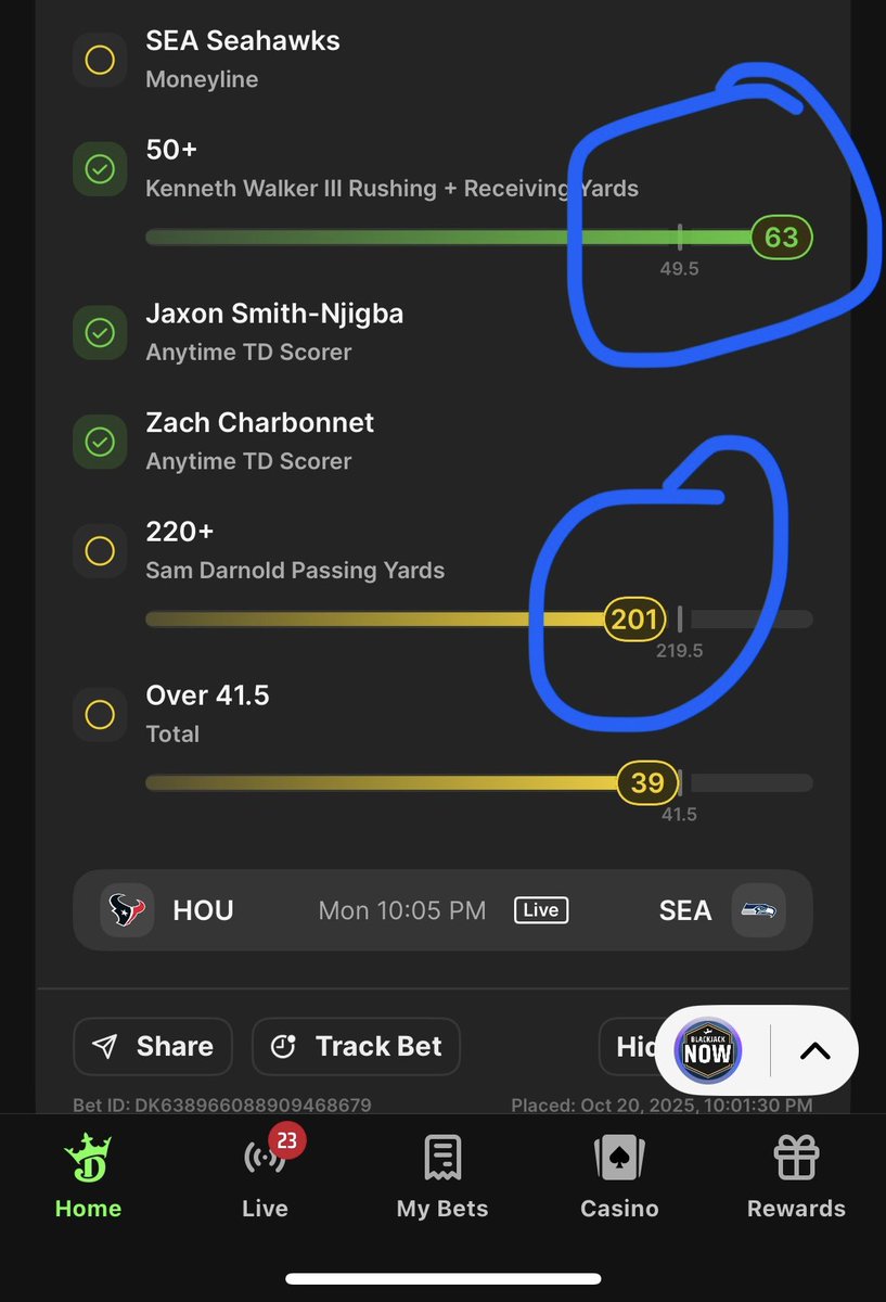Jeff88028836's tweet image. Literally took yards away from Darnold he went from 214 yds walker then hit the 60+ darnolds yds went from 214 to 200 , he only threw for 13 yds rest of game forced 2 ints with a lead finished with 213 his under was 224 if they don’t remove the 14 he hits 227 over #NFLScripted