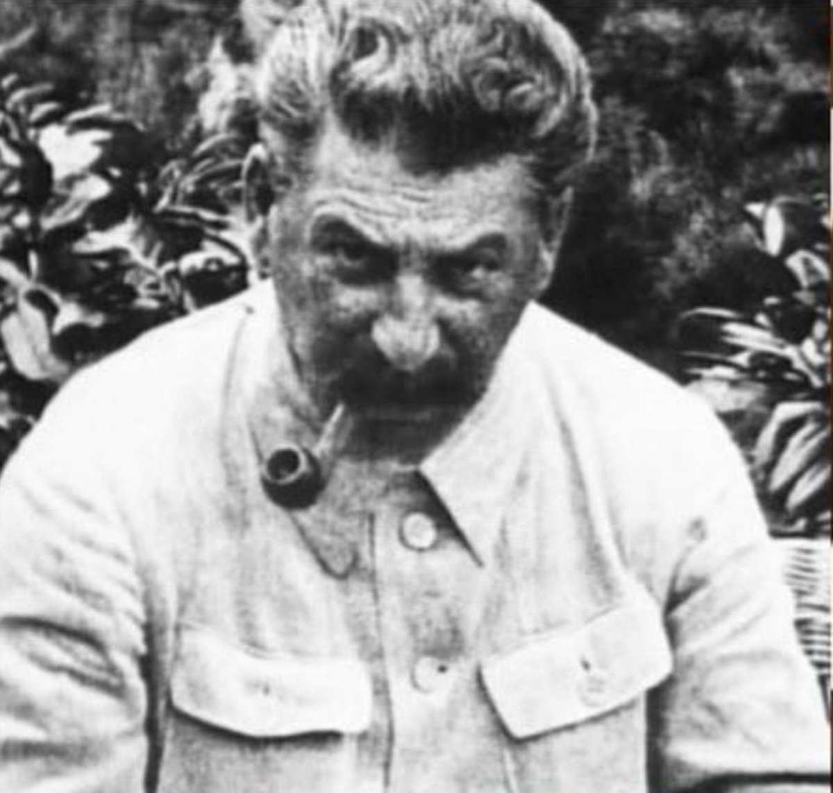 "I can respect and believe Bordiga(...)"
-Iosif Stalin, 1926