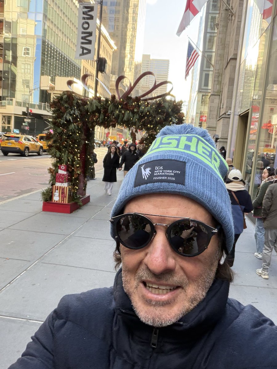 John Legere tweet media