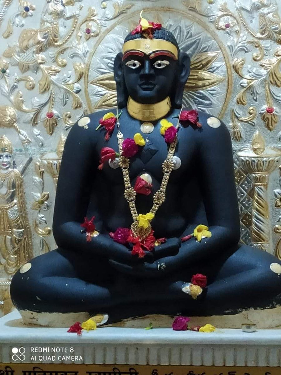 JainGoldnMandir's tweet photo. ♨ आज शनिवार है ♨️
🔰आज तिथि नम(9) है✨
🔔आज के दर्शन🔔
🙏श्री मुनिसुव्रत स्वामी दादा के दर्शन 💖
🙏श्री मुनिसुव्रत भगवान💖
🇦🇹 आंध्र प्रदेश मे राजमँड्री टाउन से 8-9km दूर कुमारदेवम विलेज मे भूगर्भ से प्राप्त हुईं थी✨✨

🔰 भुगर्भ से प्राप्त हुई अद्वितीय, प्रभावशाली प्रतिमाजी 🙏 https://t.co/Clt3FlBTT5