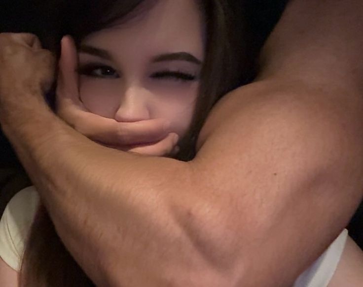 meandwho's tweet image. 